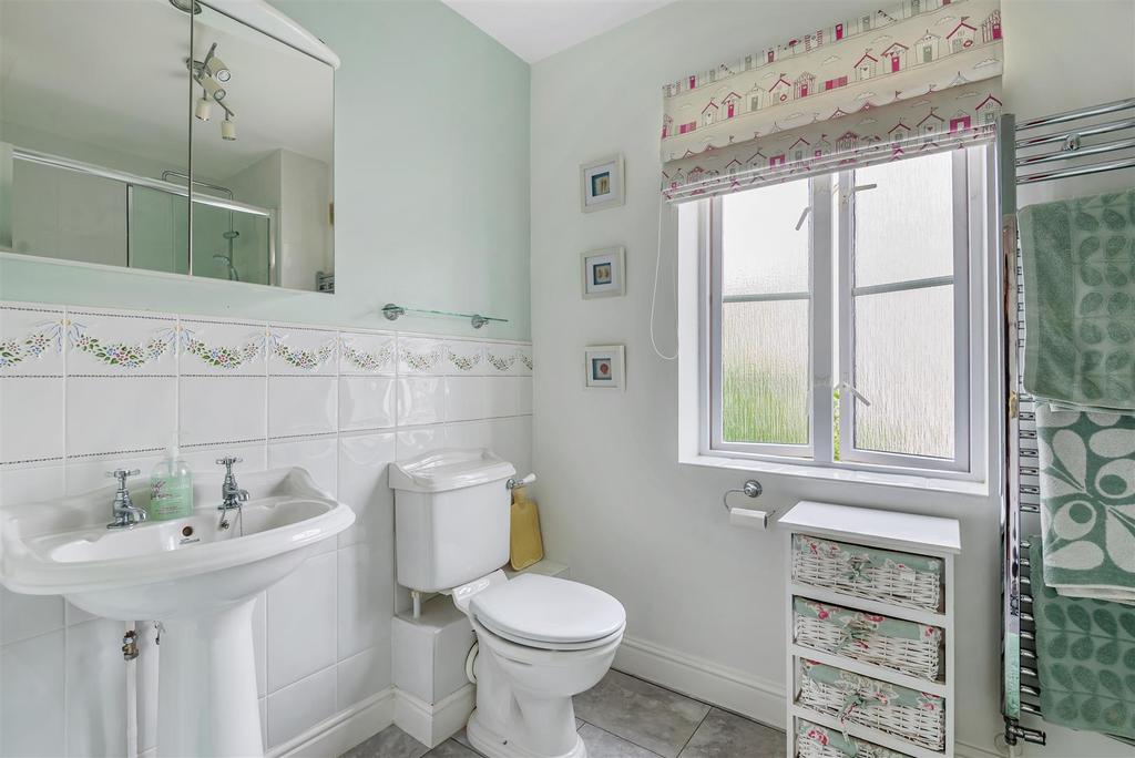 Ensuite shower room