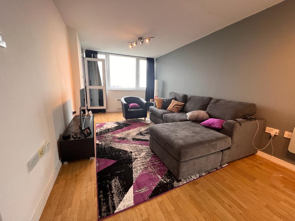 Living area.jpg