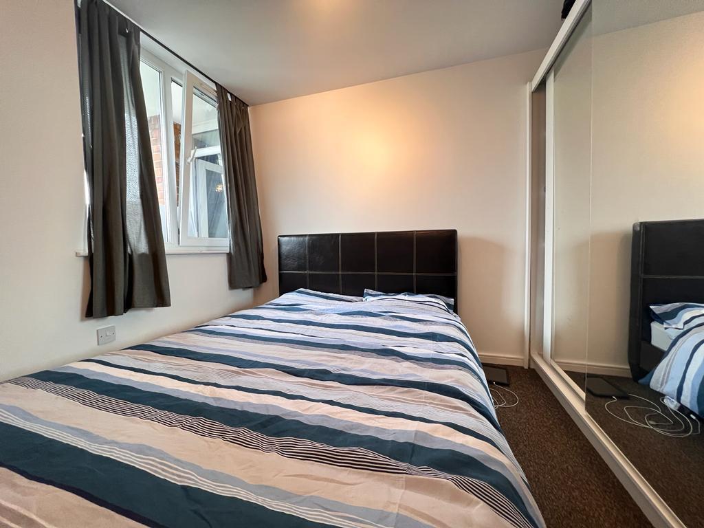 Bedroom one.jpg