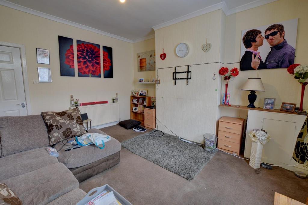 Reed Street, Burnley 2 bed terraced house £50,000