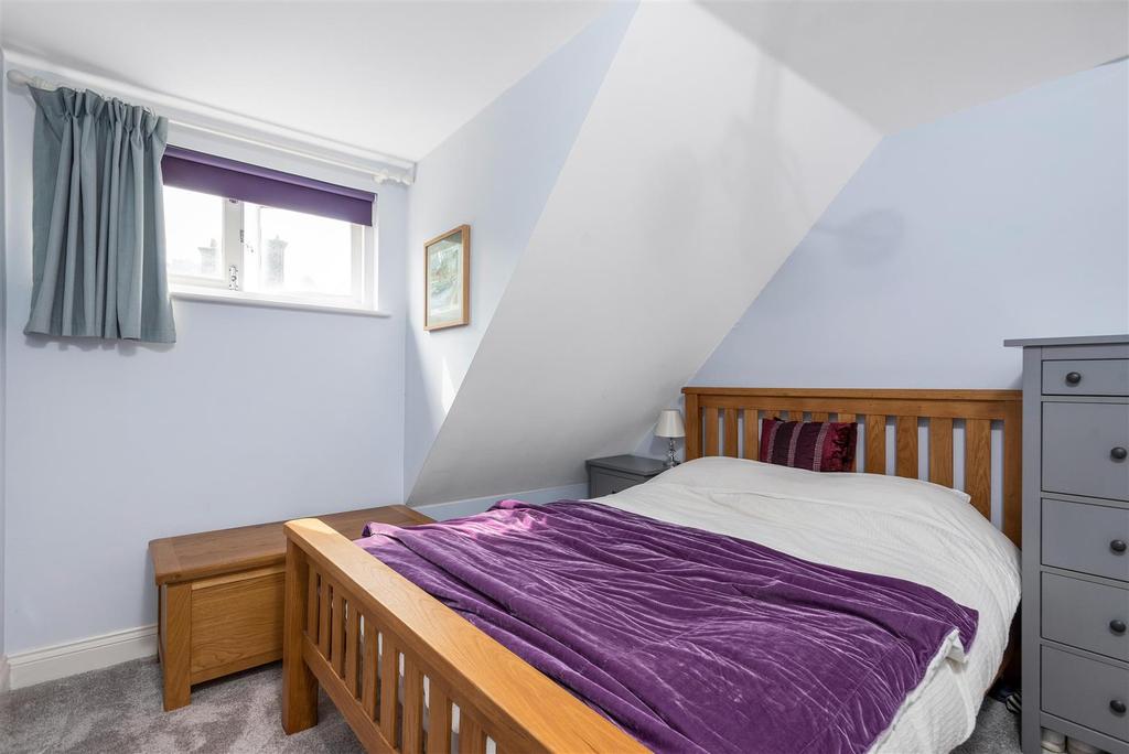 BED2.jpg