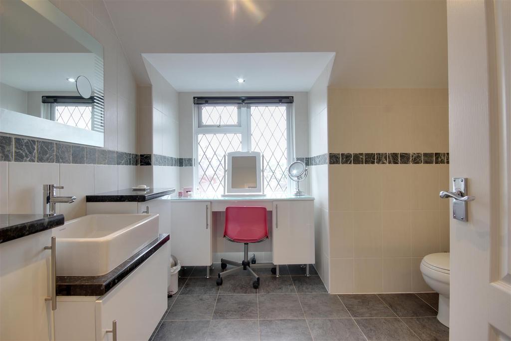 En-suite Shower Room