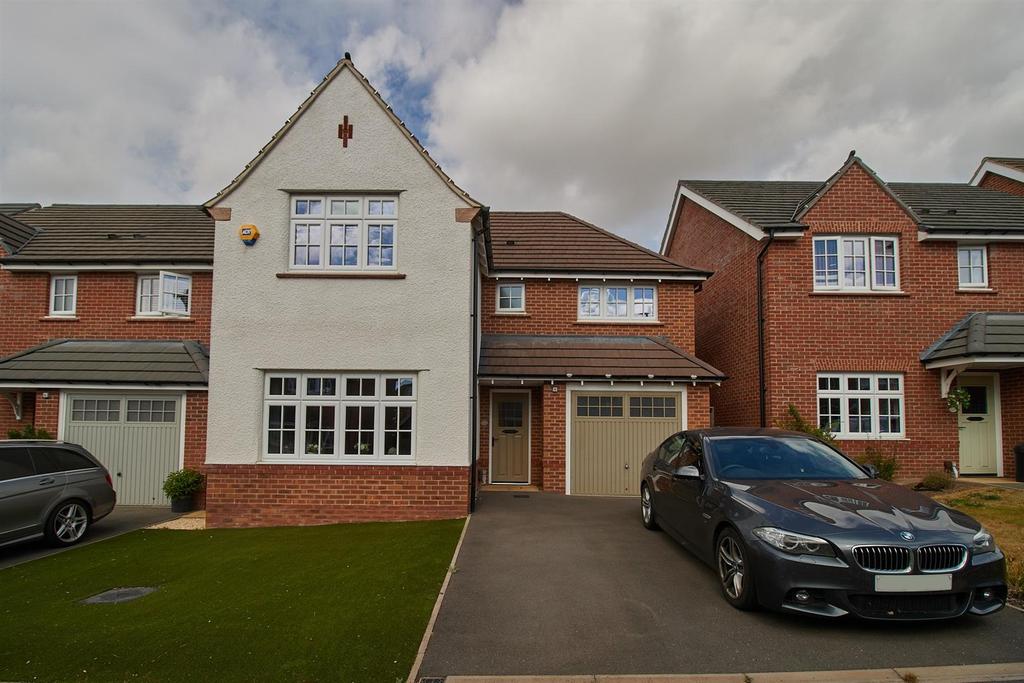Rieth Close, Hinckley 4 bed detached house £400,000