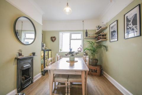 53 Stevens Crescent, Bristol, BS3 4UJ