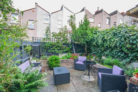 53 Stevens Crescent, Bristol, BS3 4UJ