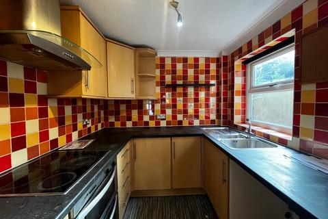 35 Clarendon Place, Dover, CT17 9QB