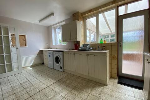 34 Coleridge Rise, Dudley, DY3 3BG