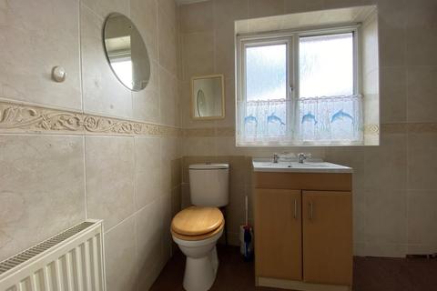 34 Coleridge Rise, Dudley, DY3 3BG