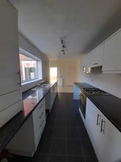 3 bedroom terraced house to rent, Wharton Terrace, Hartlepool