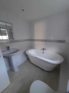 3 bedroom terraced house to rent, Wharton Terrace, Hartlepool