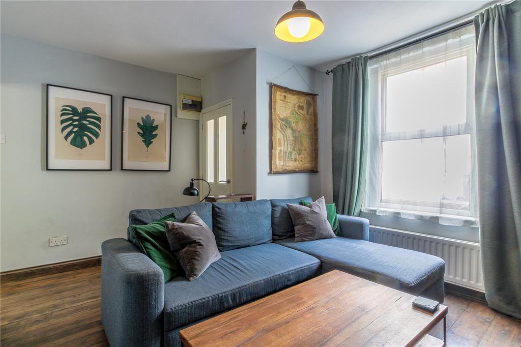 Marmaduke Street, Victoria Park... 2 bed terraced house £375,000
