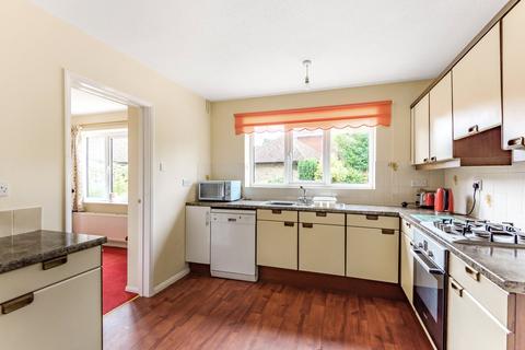 26 Ling Drive, Lightwater, GU18 5PA