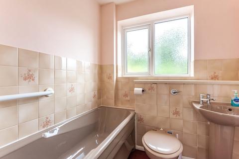 26 Ling Drive, Lightwater, GU18 5PA