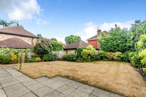 26 Ling Drive, Lightwater, GU18 5PA