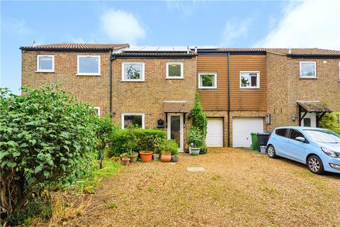 10 Booth Close, Pattishall, Towcester, NN12 8JP