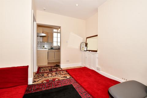 2 bedroom ground floor maisonette for sale - Russell Street, Dover, Kent