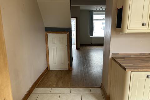 38 Commercial Road, Barry, CF63 1BW
