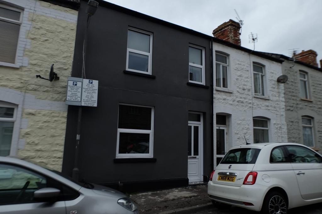 14 Richard Street, Barry 2 bed terraced house £185,000