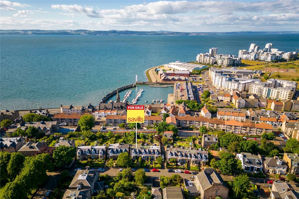 Park Road, Edinburgh, EH6 4 bed end of terrace house £695,000