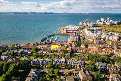 26 Park Road, Newhaven, Edinburgh, EH6 4LD
