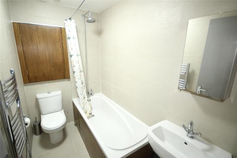 10 Wardell Close, London, NW7 2LG