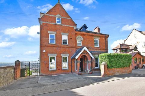 90 Borstal Road, Rochester, ME1 3BD