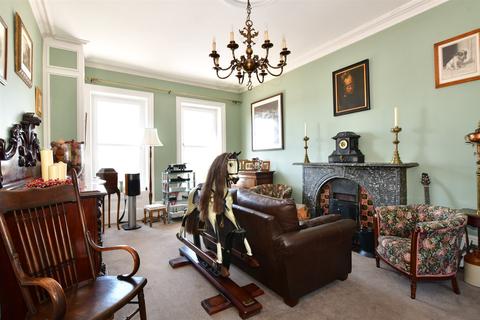 90 Borstal Road, Rochester, ME1 3BD