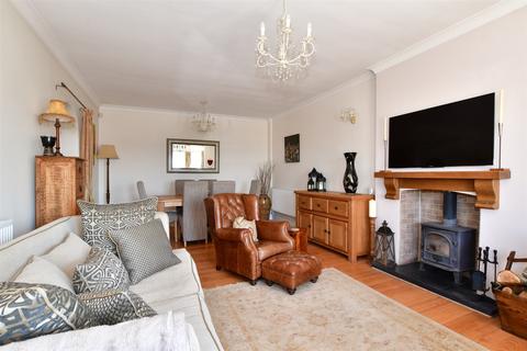 90 Borstal Road, Rochester, ME1 3BD