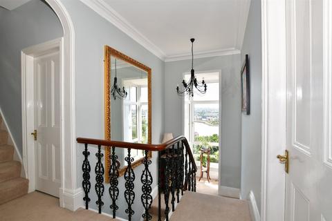 90 Borstal Road, Rochester, ME1 3BD