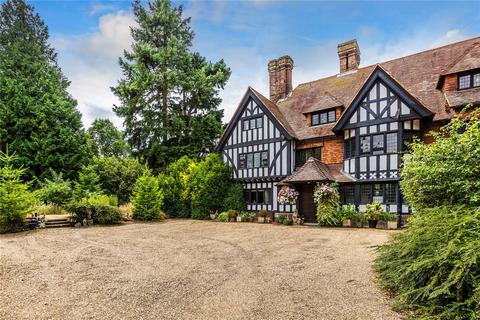 6 bedroom semi-detached house for sale - High Street, Limpsfield, Oxted, Surrey, RH8
