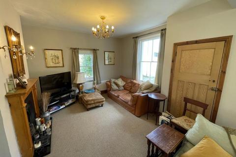 3 bedroom detached house to rent, Dove Lane, Harrold, MK43