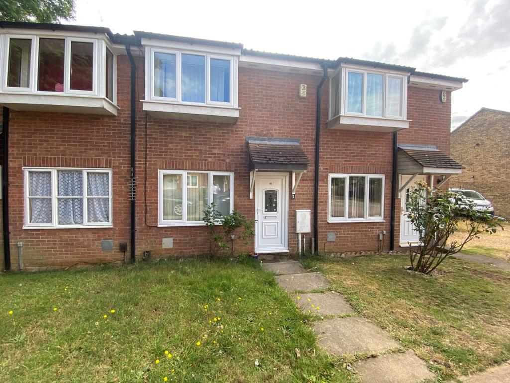 Dore Close, The Maltings, Northampton NN3 8PZ 2 bed terraced house £