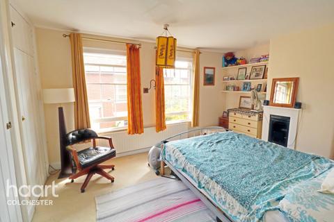 2 bedroom terraced house for sale - Alma Street, Essex