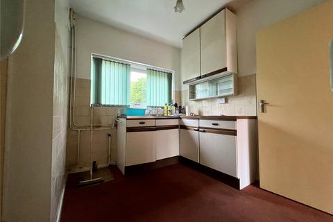 25 Finchfield Lane, Wolverhampton, WV3 8EE