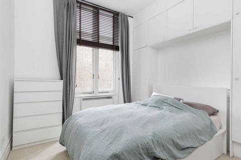 Flat 4, 2 - 4 Redcliffe Gardens, London, SW10 9EU