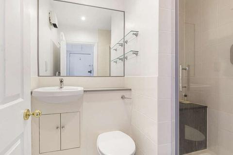 Flat 4, 2 - 4 Redcliffe Gardens, London, SW10 9EU
