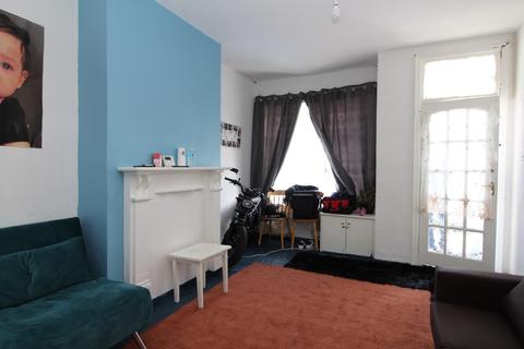 74 Devon Street, Hull, HU4 6PL