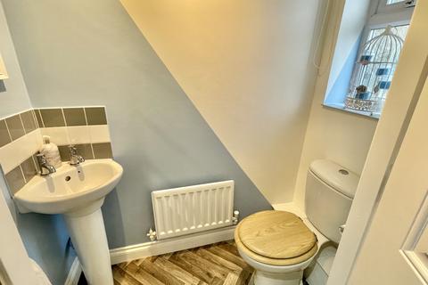 10 Great Broad Ing, Barnsley, S75 1GW