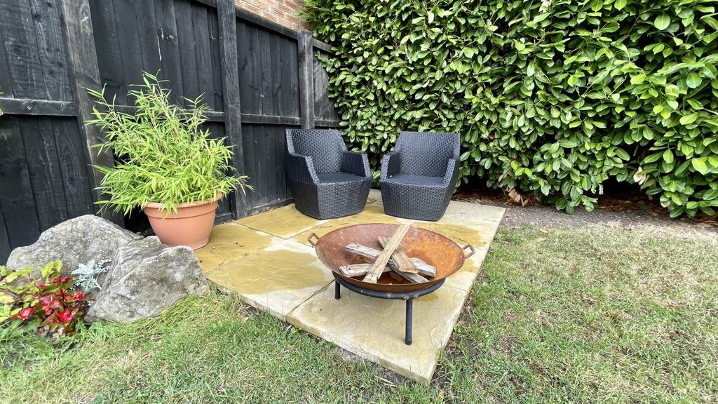 Al Fresco