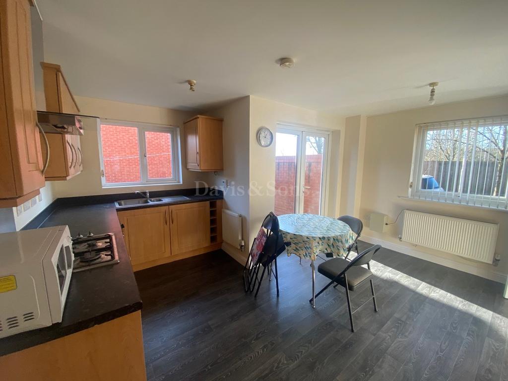 East Dock Road, Newport. NP20 2FR 4 bed end of terrace house £264,950