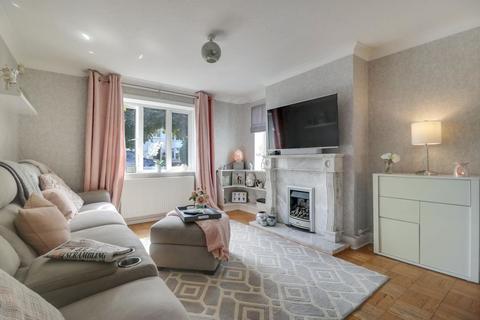 16 Burlington Grove, Barnstaple, EX32 9BU