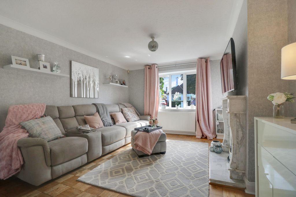 Burlington Grove, Barnstaple EX32 9BU 4 bed detached house £518,000