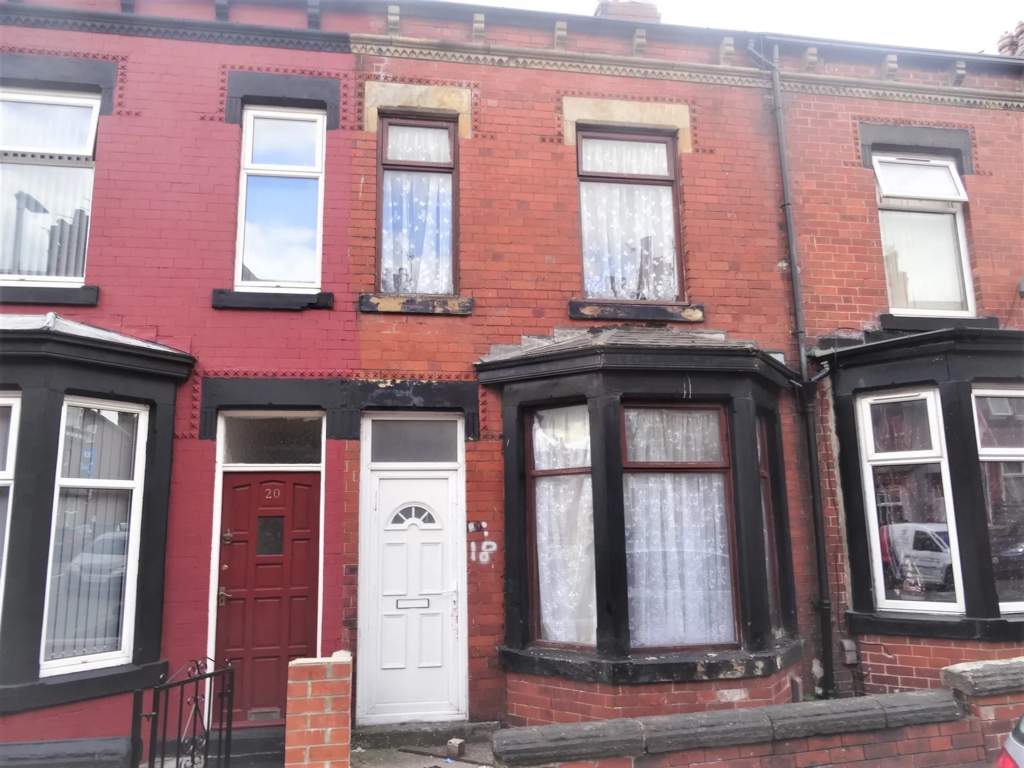 Seaforth Terrace, Leeds, West Yorkshire, LS9 6AE 4 bed terraced house