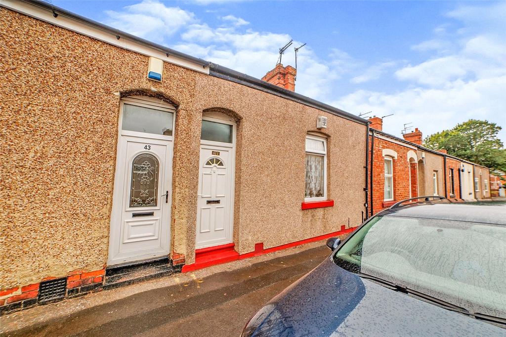Street, Sunderland, Tyne and... 2 bed bungalow £45,000