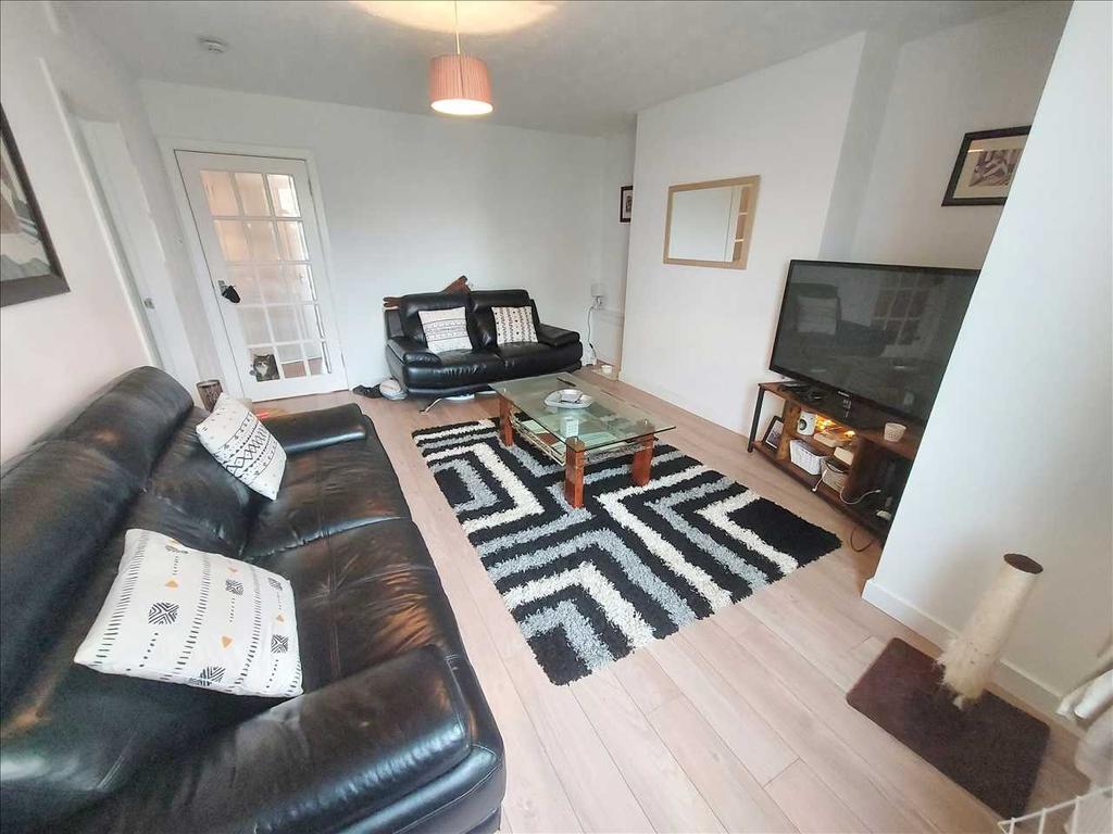 Quebec Drive, East Kilbride 1 bed apartment £59,995