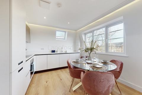 2 bedroom apartment to rent, Lynton Court, Horn Lane, Acton, W3