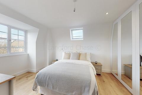 2 bedroom apartment to rent, Lynton Court, Horn Lane, Acton, W3