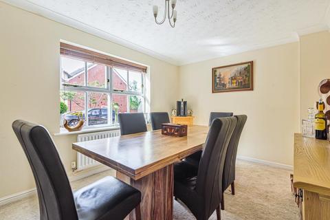 18 Little Pittern, Kineton, Warwick, CV35 0LU