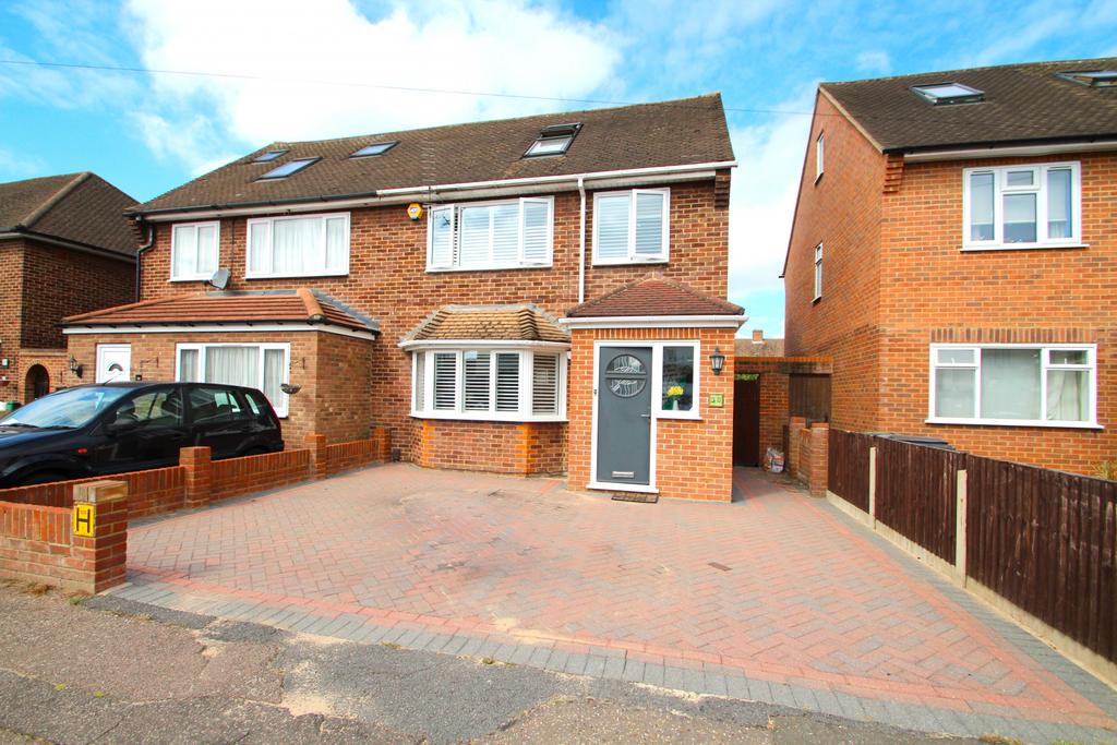 Fantastic Family Semi Detached Home In Loughton
