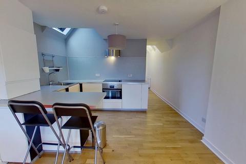 2 bedroom flat to rent, Thistle Street Lane South West, Edinburgh, EH2